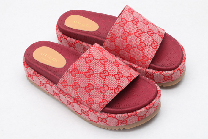 GUI SANDAL