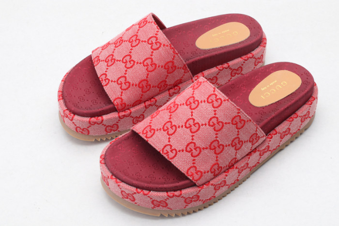GUI SANDAL