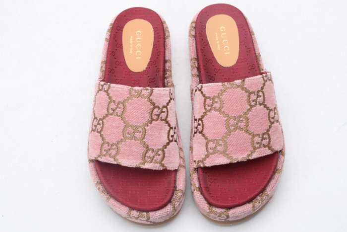 GUI SANDAL
