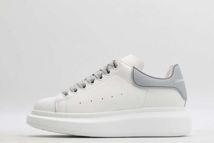 ALEX MCQU SNEAKER