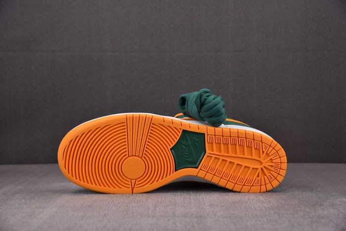 Nike Dunk SB Low Pro “Legion Pine” 304292-383