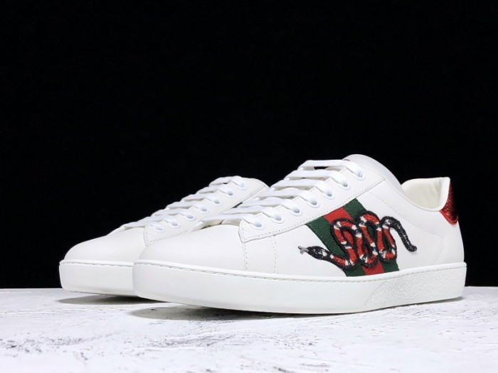 GUI SNEAKER