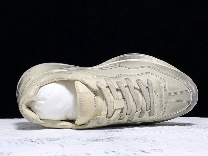 GUI SNEAKER
