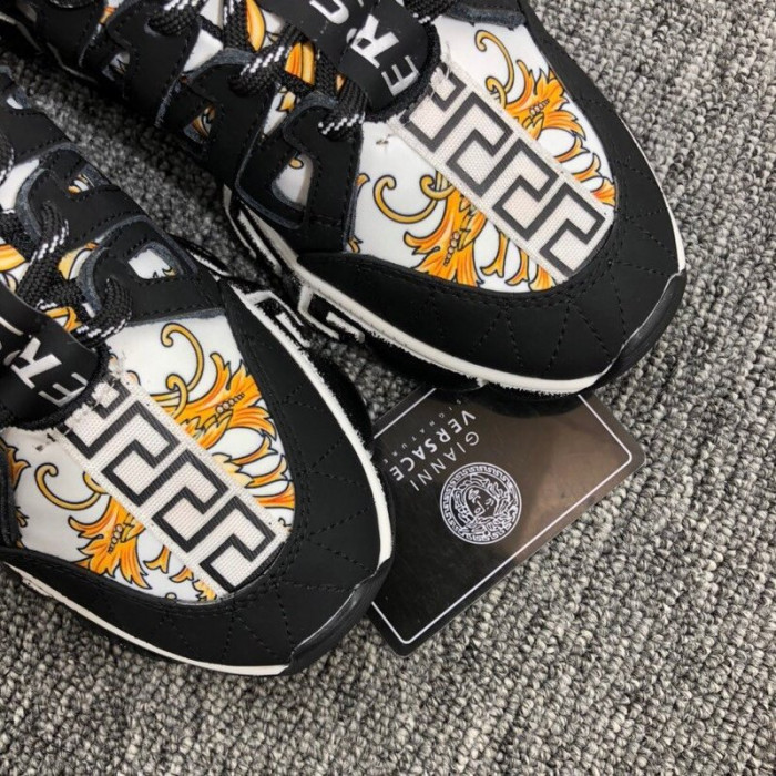 VSE Sneaker