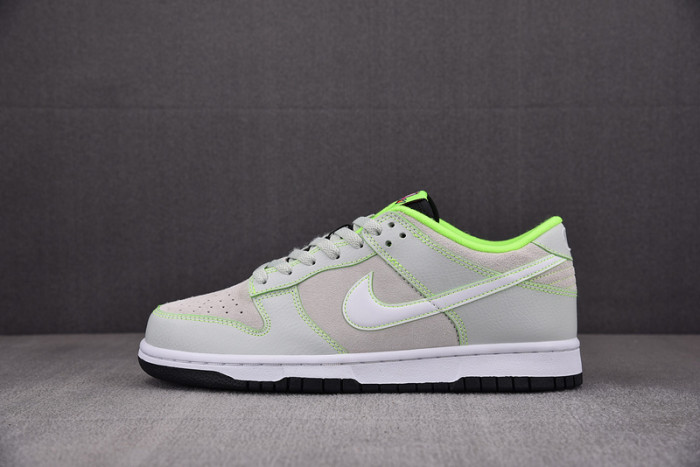 Nike Dunk Low Oregon PE “Ducks of a Feather” FQ7260-001