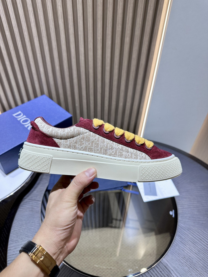 D10R SNEAKER