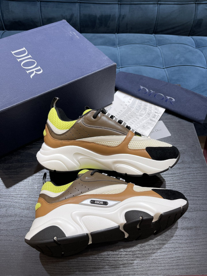 D10R SNEAKER