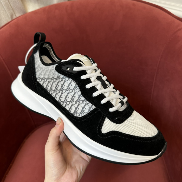 D10R B25 SNEAKER