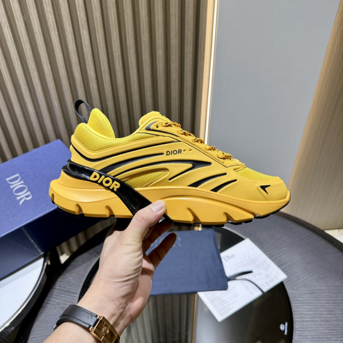 D10R B44 SNEAKER