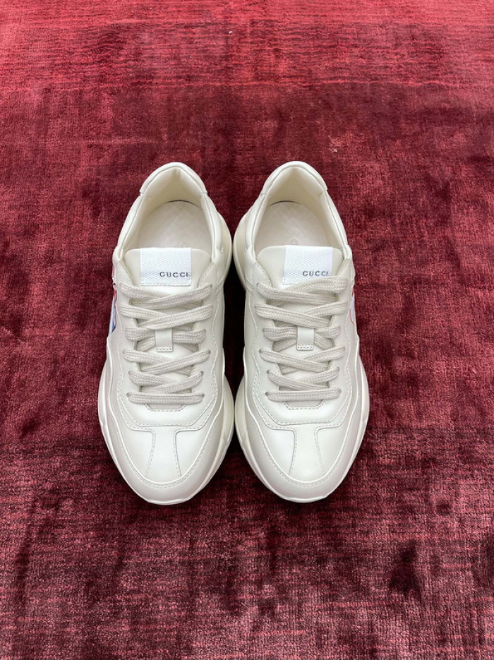 GUI SNEAKER