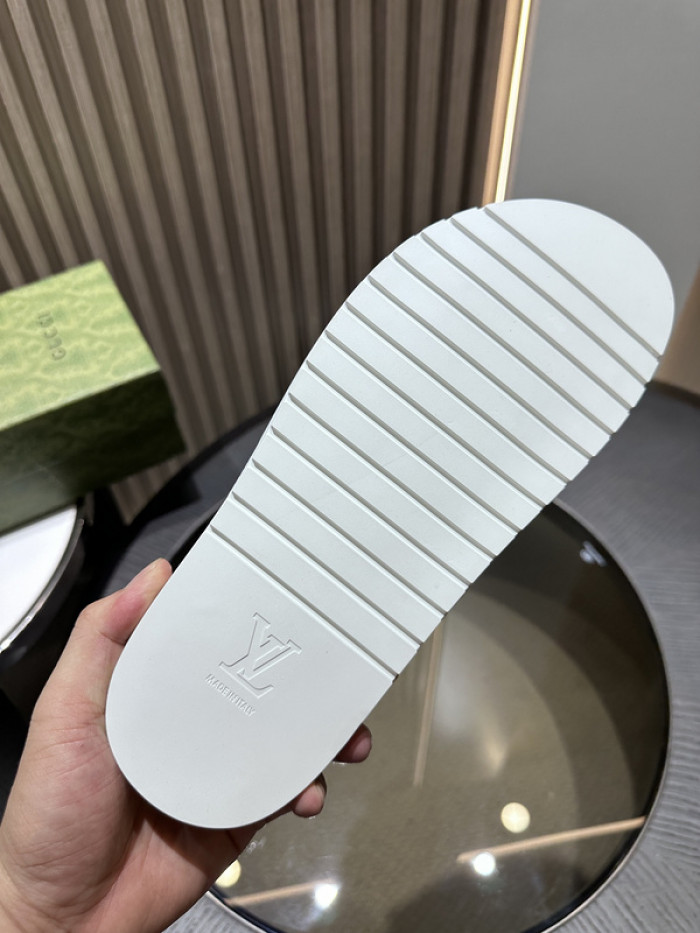 GUI SANDAL