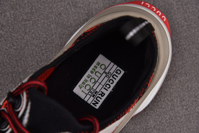 GUI SNEAKER