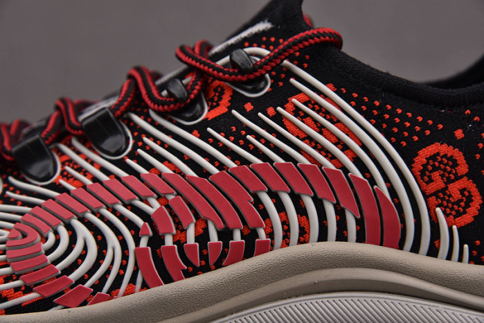 GUI SNEAKER