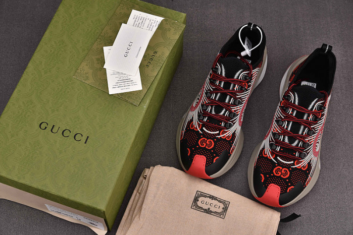 GUI SNEAKER