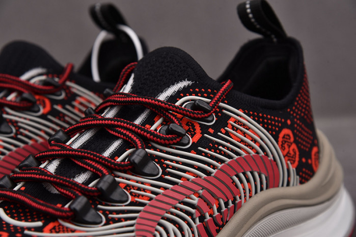 GUI SNEAKER