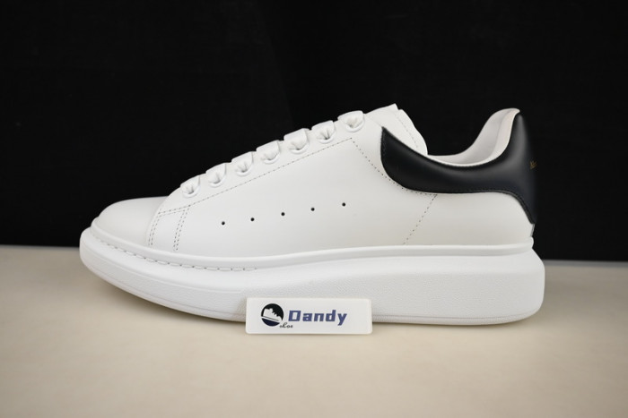 ALEX MCQU SNEAKER