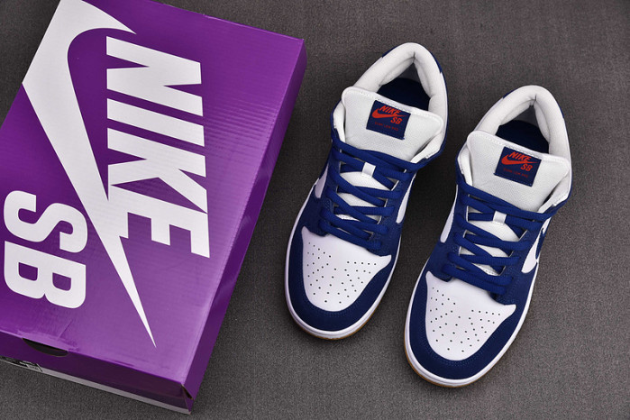 Nike SB Dunk Low  Los Angeles Dodgers DO9395-400