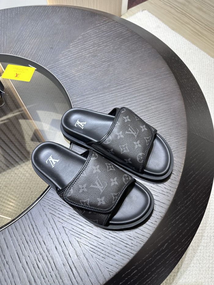 L0VT SANDAL