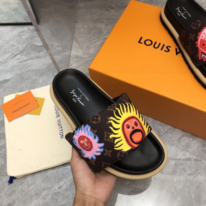 L0VT SANDAL
