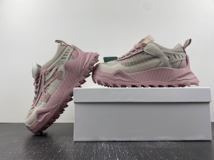 OFW SNEAKER