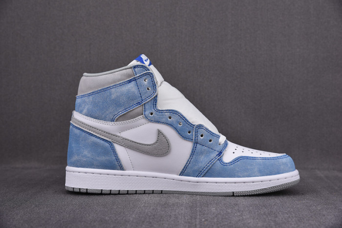 Air Jordan 1 High OG Hyper Royal  555088-402